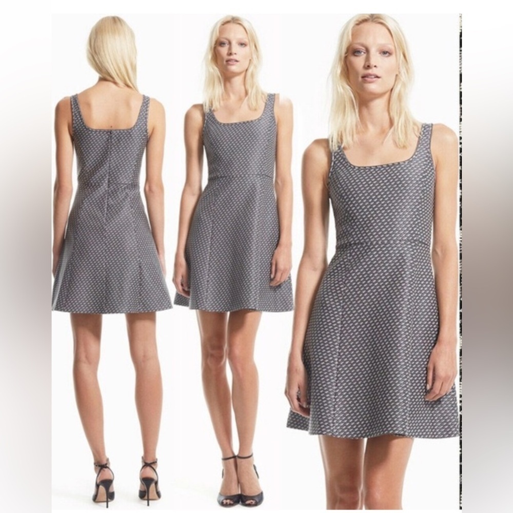 Theory Trekana Dress Excellent Pre-Owned Condition Size 6